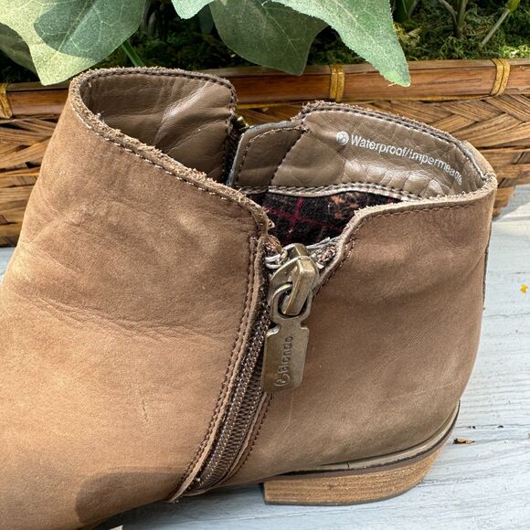 Blondo Dark Taupe Waterproof Liam Boots Comfortable Leather Chelsea Ankle Bootie - Picture 5 of 8